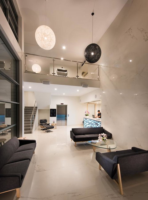 Heart Hotel And Gallery Whitsundays - Accommodation Whitsundays 7
