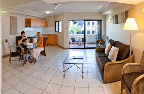 Regal Port Douglas - Accommodation Whitsundays 30