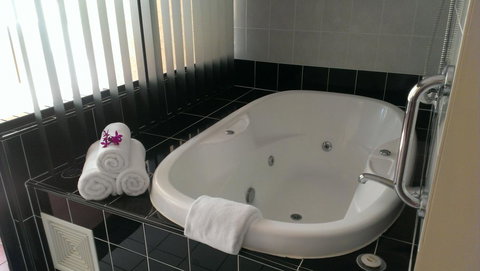 Regal Port Douglas - Accommodation Whitsundays 25