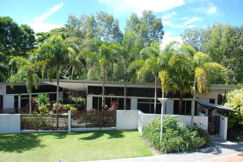 Sanctuary Palm Cove - Accommodation Whitsundays 20