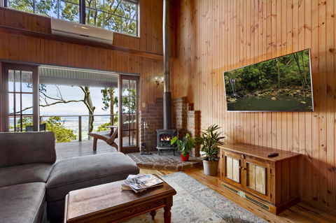 The Polish Place - Accommodation Whitsundays 0