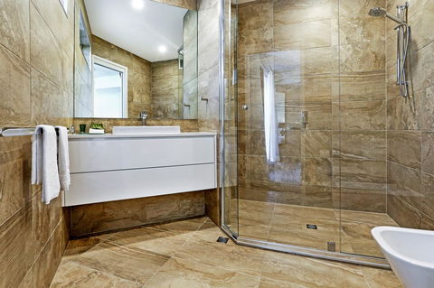 Noosa Tropicana - Accommodation Whitsundays 28