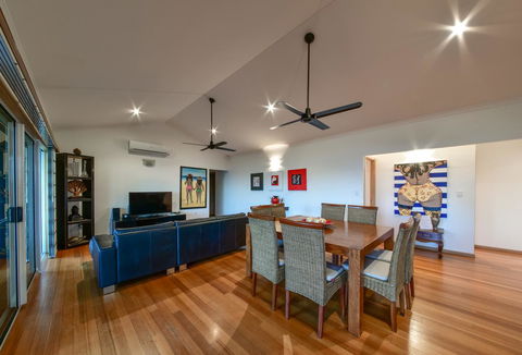 Bella Vista On Nara Pets Welcome - Accommodation Whitsundays 9