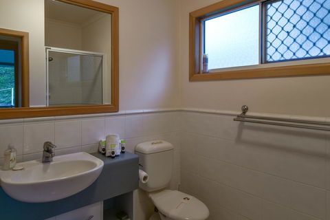 Bella Vista On Nara Pets Welcome - Accommodation Whitsundays 17
