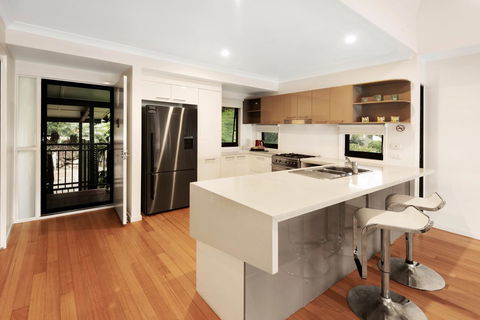 Shorelines - Accommodation Whitsundays 14