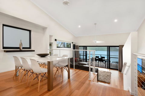 Shorelines - Accommodation Whitsundays 13