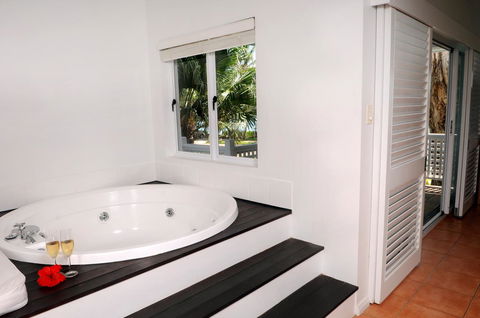The Reef House Adults Retreat - Enjoy 28 Complimentary Inclusions - Accommodation Whitsundays 28