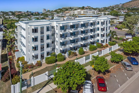 Madison Ocean Breeze Apartments - Accommodation Whitsundays 1