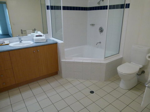 Madison Ocean Breeze Apartments - Accommodation Whitsundays 33