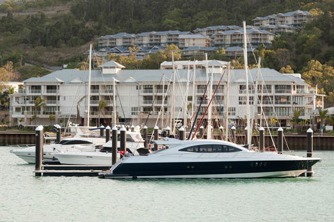 The Boathouse Apartments - Accommodation Whitsundays 3