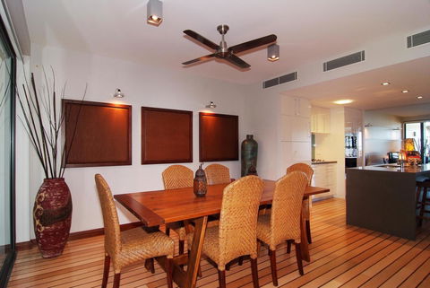 The Boathouse Apartments - Accommodation Whitsundays 12