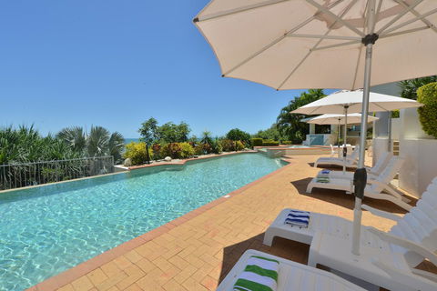 Bellevue At Trinity Beach - Accommodation Whitsundays 6
