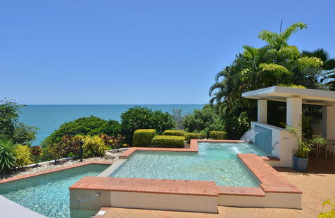 Bellevue At Trinity Beach - Accommodation Whitsundays 4