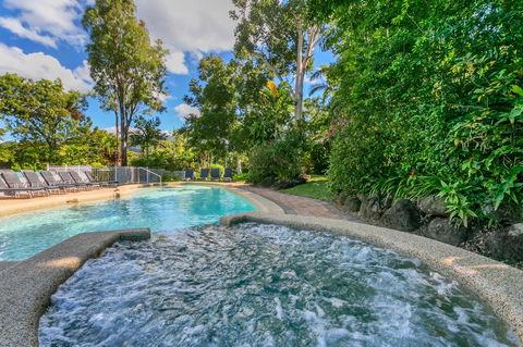 Roydon Beachfront Apartments - Accommodation Whitsundays 16