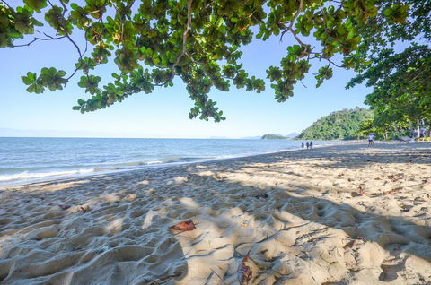 Roydon Beachfront Apartments - Accommodation Whitsundays 29