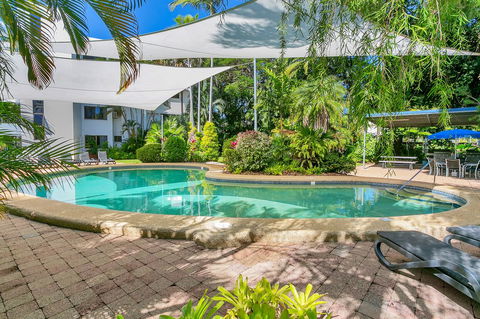 Roydon Beachfront Apartments - Accommodation Whitsundays 12