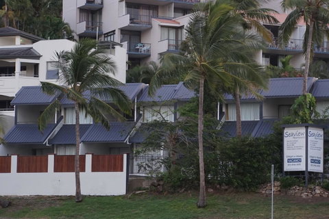 Airlie Seaview Apartments - Accommodation Whitsundays 2