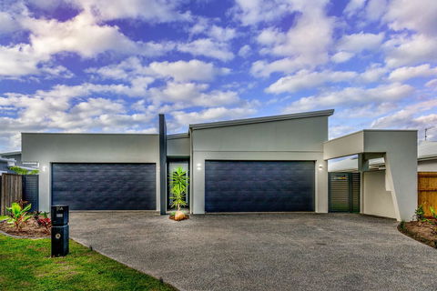 Blue Lagoon Villa A - Accommodation Whitsundays 2
