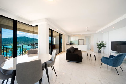 Pinnacles - Accommodation Whitsundays 6