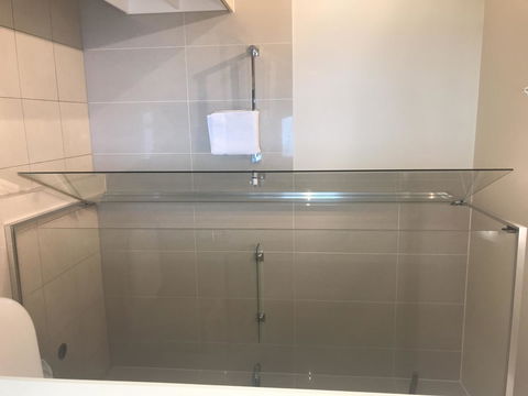 Proximity Waterfront Apartments - Accommodation Whitsundays 10