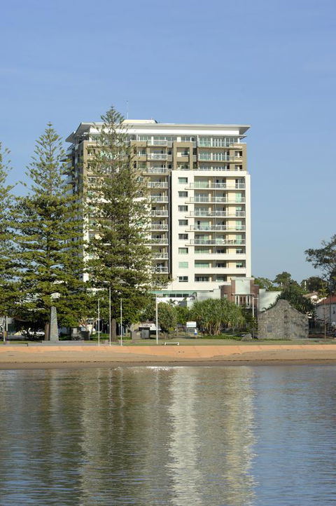 Proximity Waterfront Apartments - Accommodation Whitsundays 24