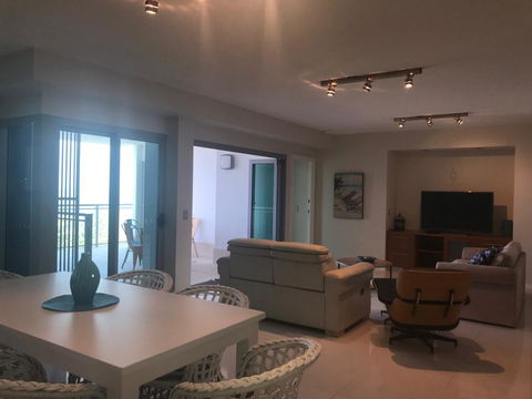 Proximity Waterfront Apartments - Accommodation Whitsundays 6