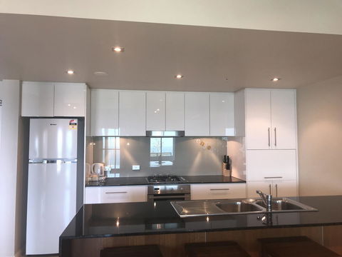 Proximity Waterfront Apartments - Accommodation Whitsundays 7