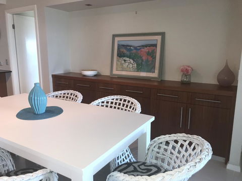 Proximity Waterfront Apartments - Accommodation Whitsundays 8