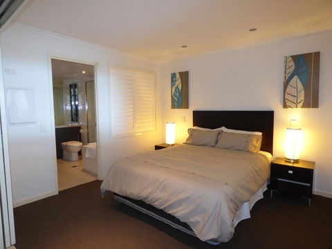 Marina View Apartment - Accommodation Whitsundays 0