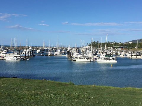 Marina View Apartment - Accommodation Whitsundays 1