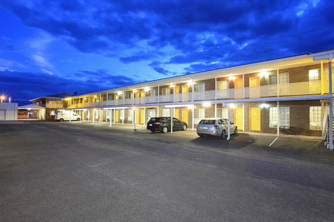 Takalvan Motel - Accommodation Whitsundays 16