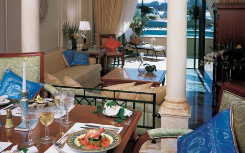 Imperial Hotel Gold Coast - Accommodation Whitsundays 36