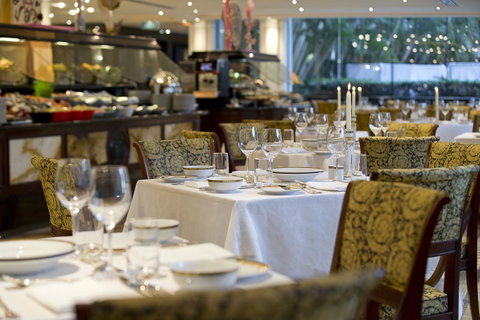 Imperial Hotel Gold Coast - Accommodation Whitsundays 13