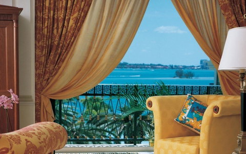 Imperial Hotel Gold Coast - Accommodation Whitsundays 33