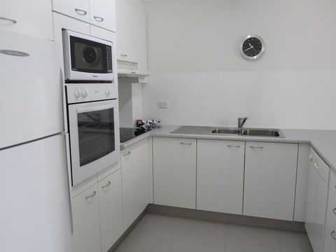 Le Beach Apartments - Accommodation Whitsundays 13