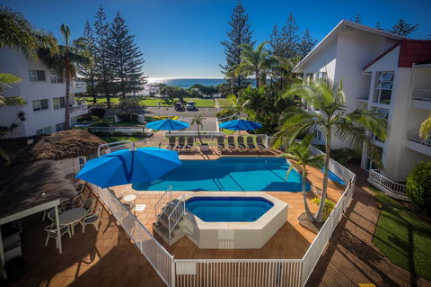 Le Beach Apartments - Accommodation Whitsundays 0