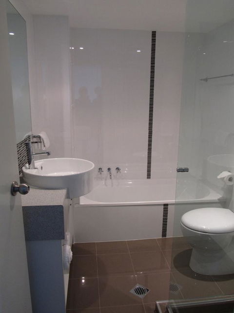 Le Beach Apartments - Accommodation Whitsundays 14