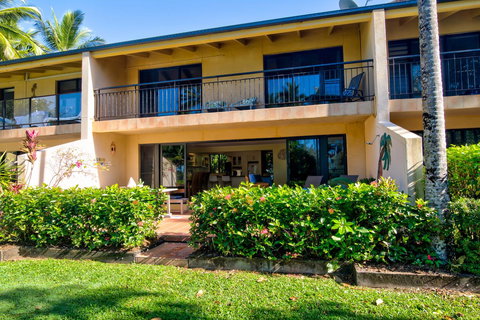 Number 2 On The Beach | Beautiful Beachfront Villa - Accommodation Whitsundays 21