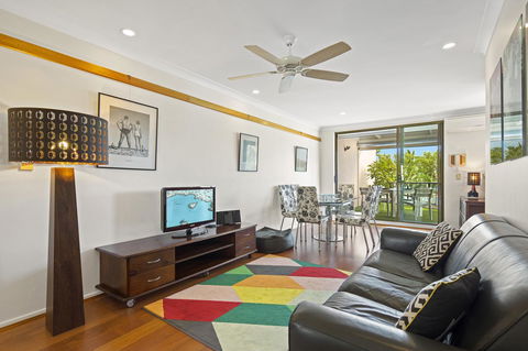 Montipora Unit 3 - In The Heart Of Airlie, Wi-fi And Netflix - Accommodation Whitsundays 3