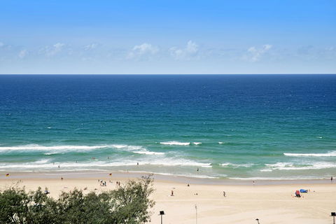 ULTIQA Air On Broadbeach - Accommodation Whitsundays 13