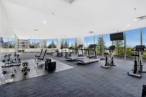 ULTIQA Air On Broadbeach - Accommodation Whitsundays 3