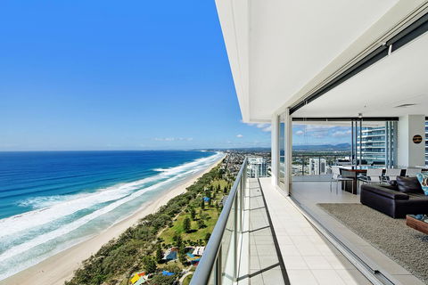 ULTIQA Air On Broadbeach - Accommodation Whitsundays 33
