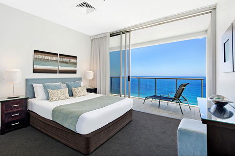 ULTIQA Air On Broadbeach - Accommodation Whitsundays 9