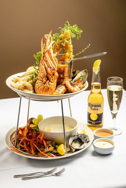 Ambassador On Ruthven - Accommodation Whitsundays 10