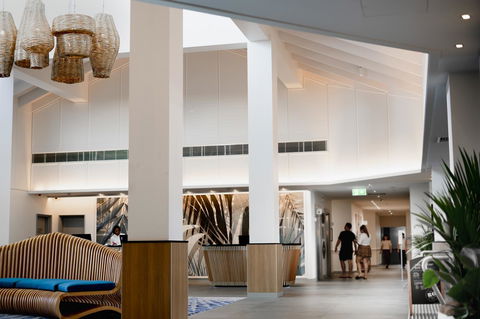 Novotel Cairns Oasis Resort - Accommodation Whitsundays 11