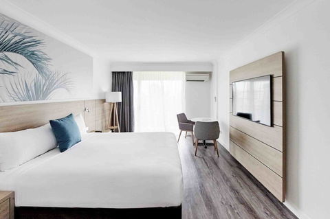 Novotel Cairns Oasis Resort - Accommodation Whitsundays 6