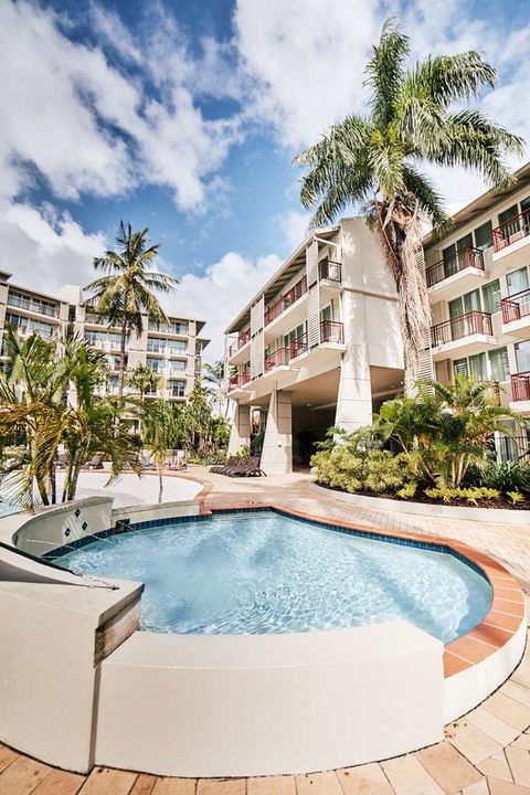 Novotel Cairns Oasis Resort - Accommodation Whitsundays 20