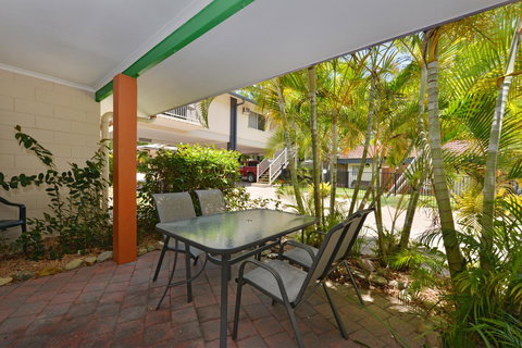 Lychee Tree Holiday Apartments - Accommodation Whitsundays 2