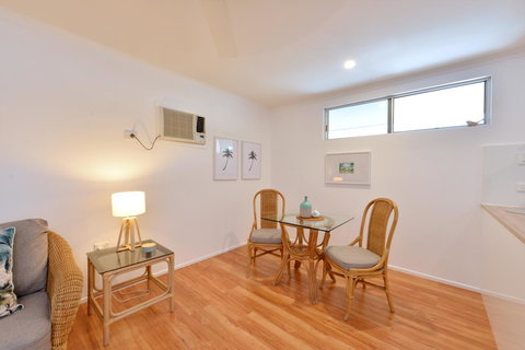 Lychee Tree Holiday Apartments - Accommodation Whitsundays 38