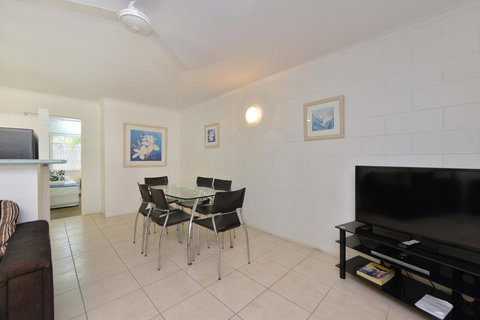 Lychee Tree Holiday Apartments - Accommodation Whitsundays 3